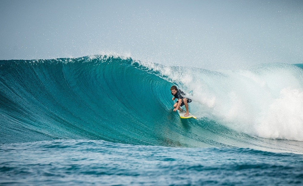 Surfing - Gili Lankanfushi Maldives