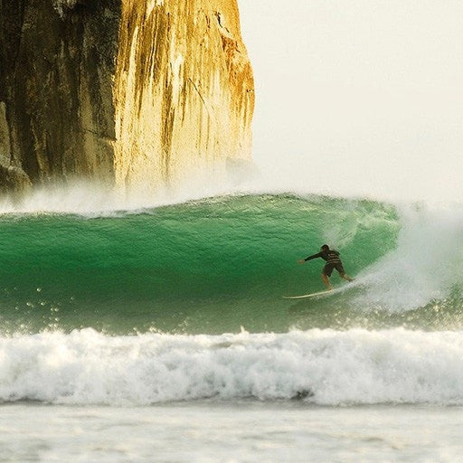 Waves fallback. Four Seasons Costa Rica