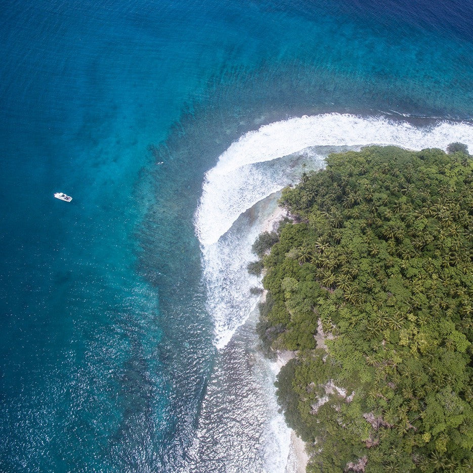 TROPICSURF - Four Seasons Resort Maldives At Landaa Giraavaru