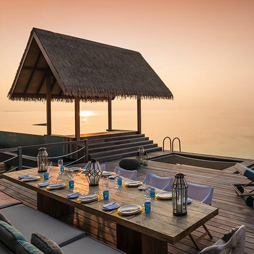 Dining, Maldives, Voavah Four Seasons Private Island Maldives