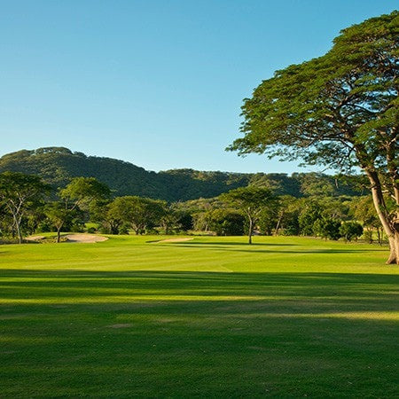 Lawn, Mukul Beach, Golf and Spa Nicaragua