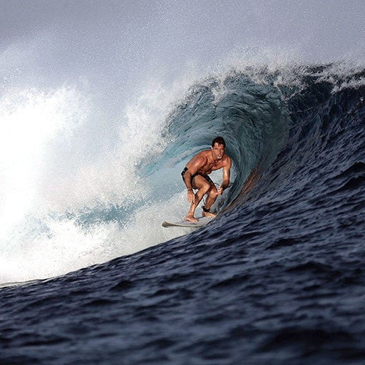 Run the Waves. Anantara Veli, Maldives, Luxury Surfing