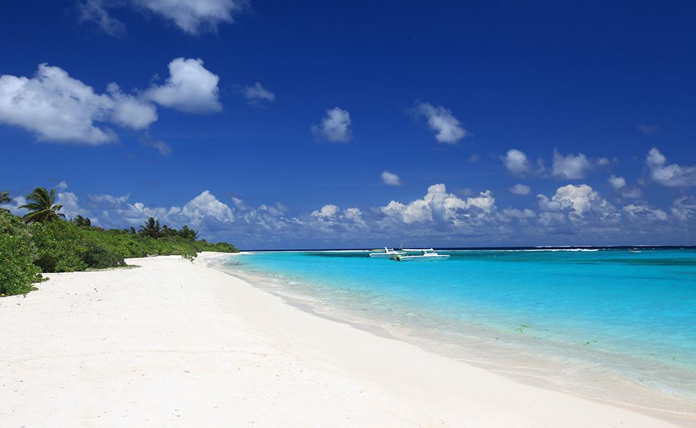 Beaches Resort, Six Senses Laamu Maldives