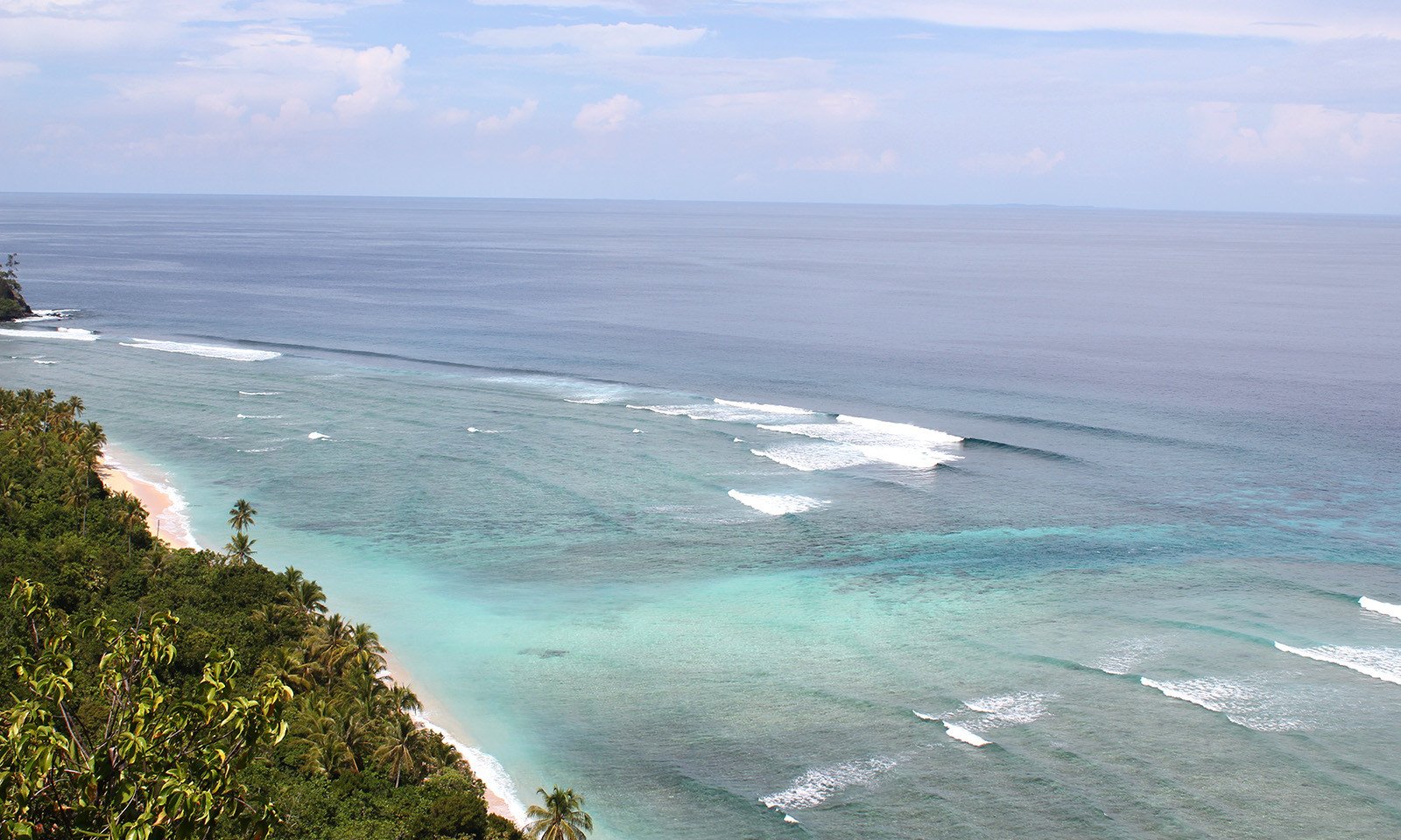 Island view point.Secret Papua surfing holiday.