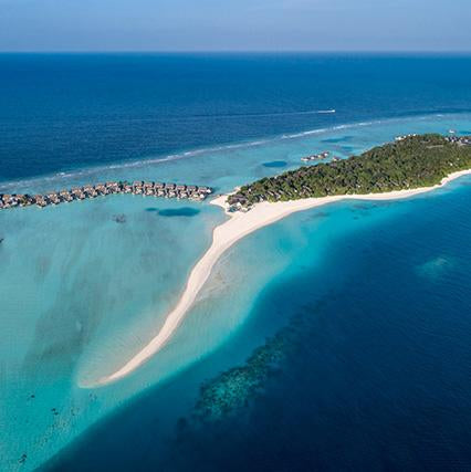 Four Seasons Landaa Giraavaru